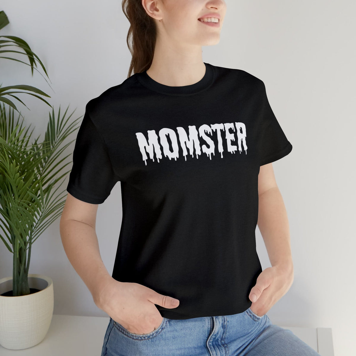 T-Shirt Solid Black Blend / XS Momster Mom Halloween Graphic Tee